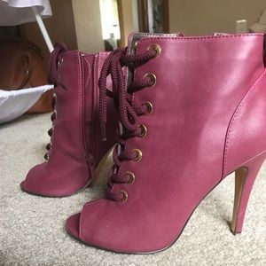 Ankle booties- beautiful color!